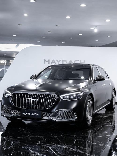 深圳龙岗区迪跃奇企业管理咨询岚图汽车的售后服务让用户无忧出行，迈巴赫未来的豪华车趋势